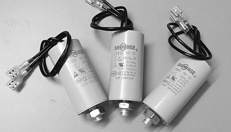 啟動電容器和運行電容器有什么區(qū)別？